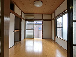 恩田ハイツ 201 2階1Kのリビング/ダイニング