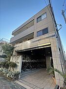 南多摩駅より徒歩16分 1階 築21年9ヶ月の賃貸物件