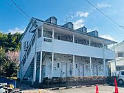 橋本駅よりバス8分 徒歩6分 2階 築33年の賃貸物件