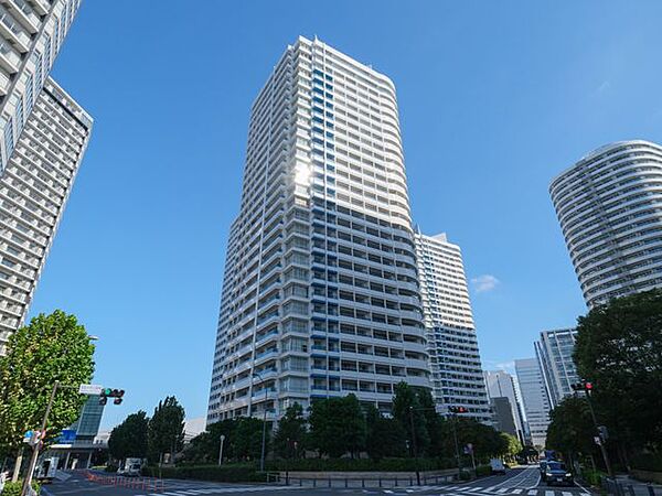 外観：314002864033