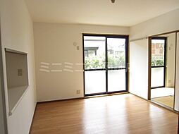 ハイカムールなつめA 102 1階2LDKのリビング/ダイニング