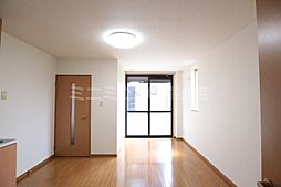 ルミエールセブンＡ 2 1階2LDKのリビング/ダイニング