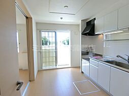 シーサイド西島 B棟 102 1階2DKのリビング/ダイニング