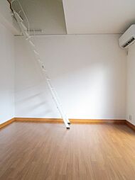 メゾン・イーリャN 0022 1階1Kのリビング/ダイニング