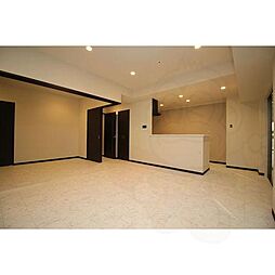 名古屋市営鶴舞線 丸の内駅 徒歩10分の賃貸マンション 5階2LDKのリビング/ダイニング