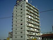 中島駅より徒歩4分 4階 築31年8ヶ月の賃貸物件