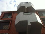 茶屋ヶ坂駅より徒歩16分 2階 築37年1ヶ月の賃貸物件