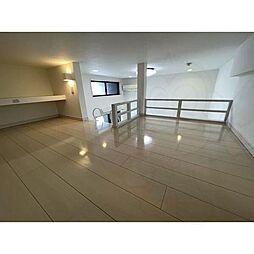 名古屋市営名港線 六番町駅 徒歩3分の賃貸アパート 1階ワンルームのリビング/ダイニング