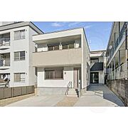 本郷駅より徒歩4分 1階 築3年11ヶ月の賃貸物件