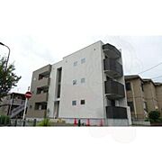 本山駅より徒歩10分 1階 築8年7ヶ月の賃貸物件