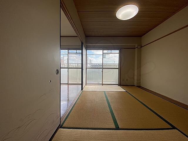 寝室