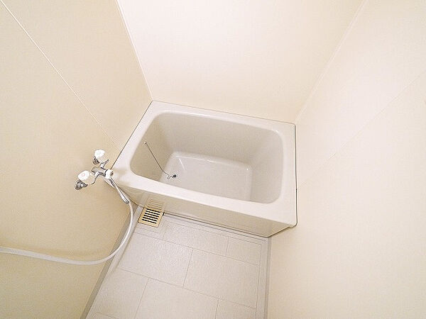 画像21:落ち着いた空間のお風呂です