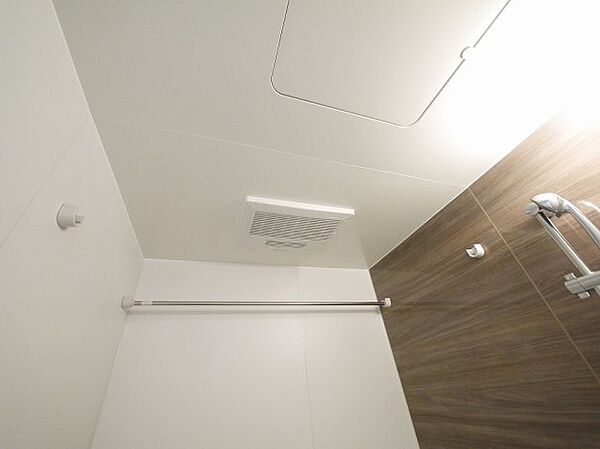 画像24:浴室乾燥の設備です