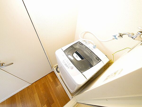 画像10:洗濯機置場付きです