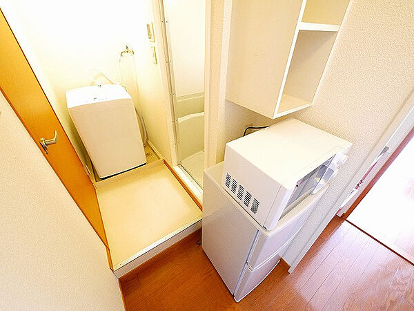 画像14:嬉しい室内洗濯機置き場がございます。