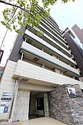 吉塚駅より徒歩7分 11階 築18年2ヶ月の賃貸物件