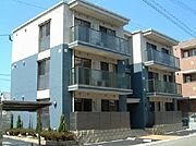 箱崎駅より徒歩5分 2階 築18年8ヶ月の賃貸物件