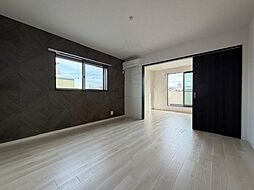 DOMANI鷹取 3階1LDKのリビング/ダイニング