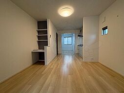 ヒールコート関守 1階1LDKのリビング/ダイニング