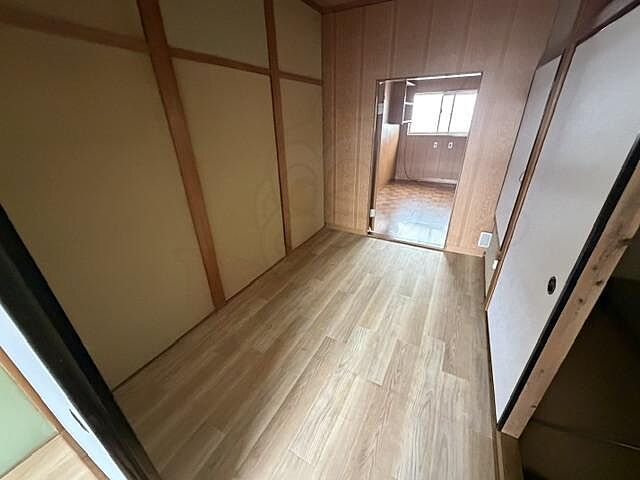 寝室