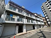 中津駅より徒歩1分 4階 築45年3ヶ月の賃貸物件