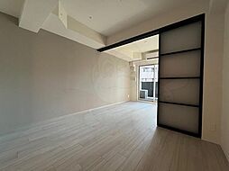 アーバネックス東梅田 10階1LDKのリビング/ダイニング