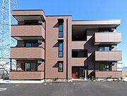 金沢駅よりバス20分 徒歩3分 1階 築2年9ヶ月の賃貸物件