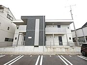 津幡駅より徒歩4分 1階 築8年9ヶ月の賃貸物件