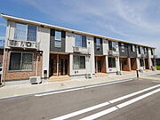 津幡駅より徒歩22分 1階 築9年2ヶ月の賃貸物件