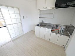 セジュール・マック・アイ 201 2階2DKのリビング/ダイニング