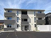 津幡駅より徒歩11分 1階 築7年3ヶ月の賃貸物件