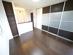 アンフィニ ？ 2階2LDKのリビング/ダイニング