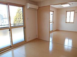 シャン・ド・フルール鞍月 101 1階3LDKのリビング/ダイニング