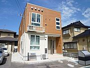 津幡駅より徒歩23分 築15年2ヶ月 2階建の賃貸物件