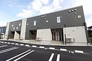 東金沢駅より徒歩16分 1階 築1年10ヶ月の賃貸物件