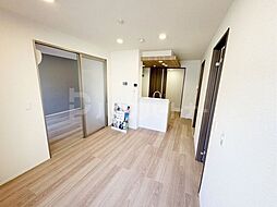 セレスティア西綾瀬 105 1階2LDKのリビング/ダイニング