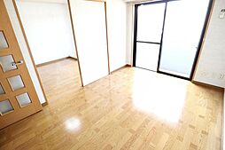 三宏ビル 402 4階1DKのリビング/ダイニング