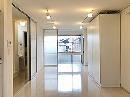 サンハイム牛浜 2階1Kのリビング/ダイニング