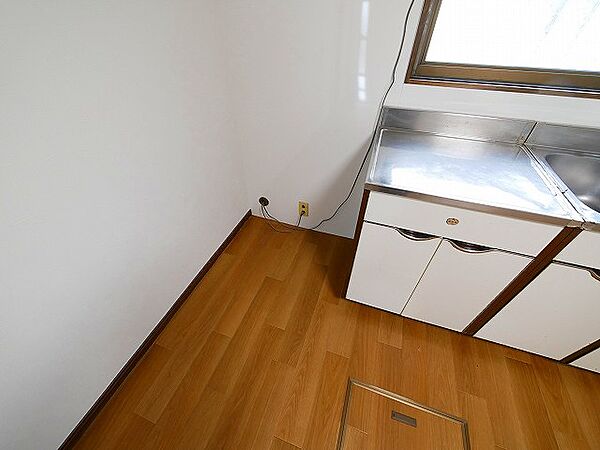画像23:冷蔵庫置き場も確保。