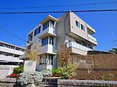 生駒市西松ケ丘 3階建 築10年のイメージ