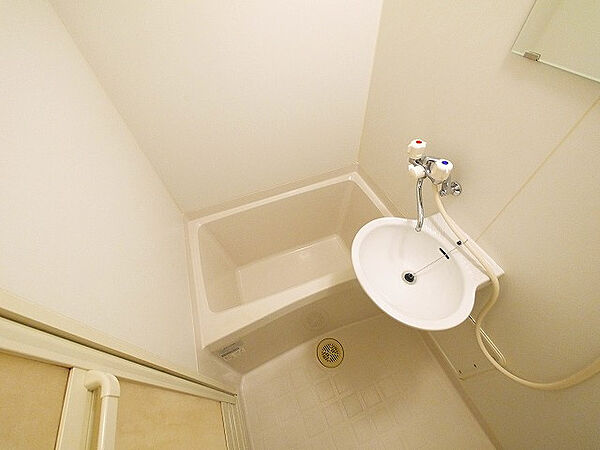 画像25:落ち着いた空間のお風呂です