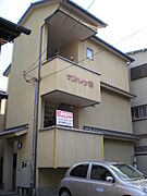 富田林駅より徒歩8分 3階 築25年8ヶ月の賃貸物件