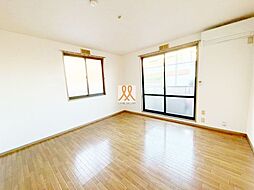 パレシオン 101 1階1Kのリビング/ダイニング