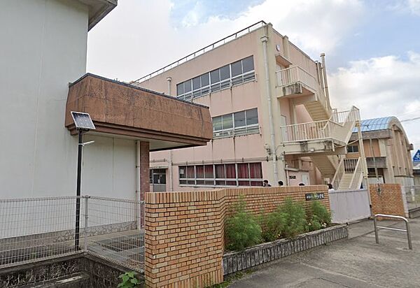 画像21:【小学校】和歌山市立岡崎小学校まで1098ｍ