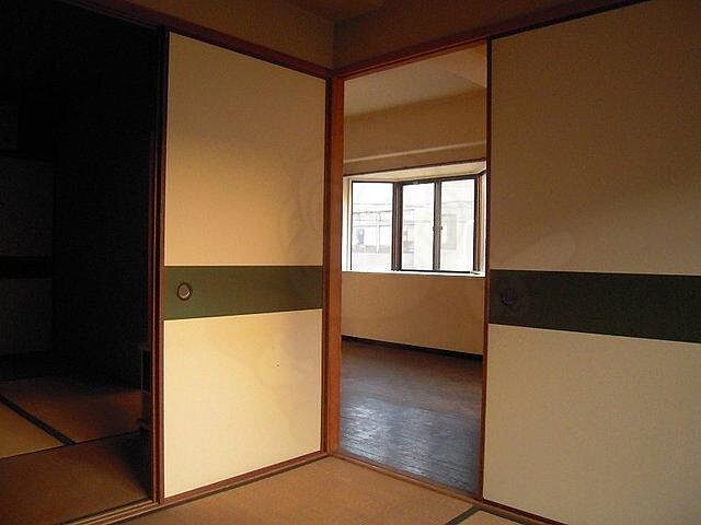 寝室