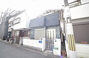 東花園駅より徒歩9分 築53年7ヶ月 2階建の賃貸物件
