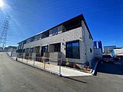 野崎駅より徒歩30分 2階 築1年10ヶ月の賃貸物件