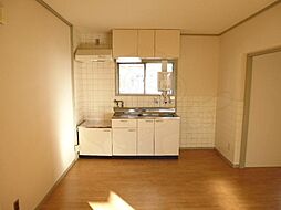 旭町ブルーハイツ 2LDKの写真