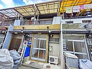 吉田駅より徒歩11分 1階 築49年の賃貸物件