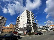 吉田駅より徒歩2分 5階 築3年の賃貸物件